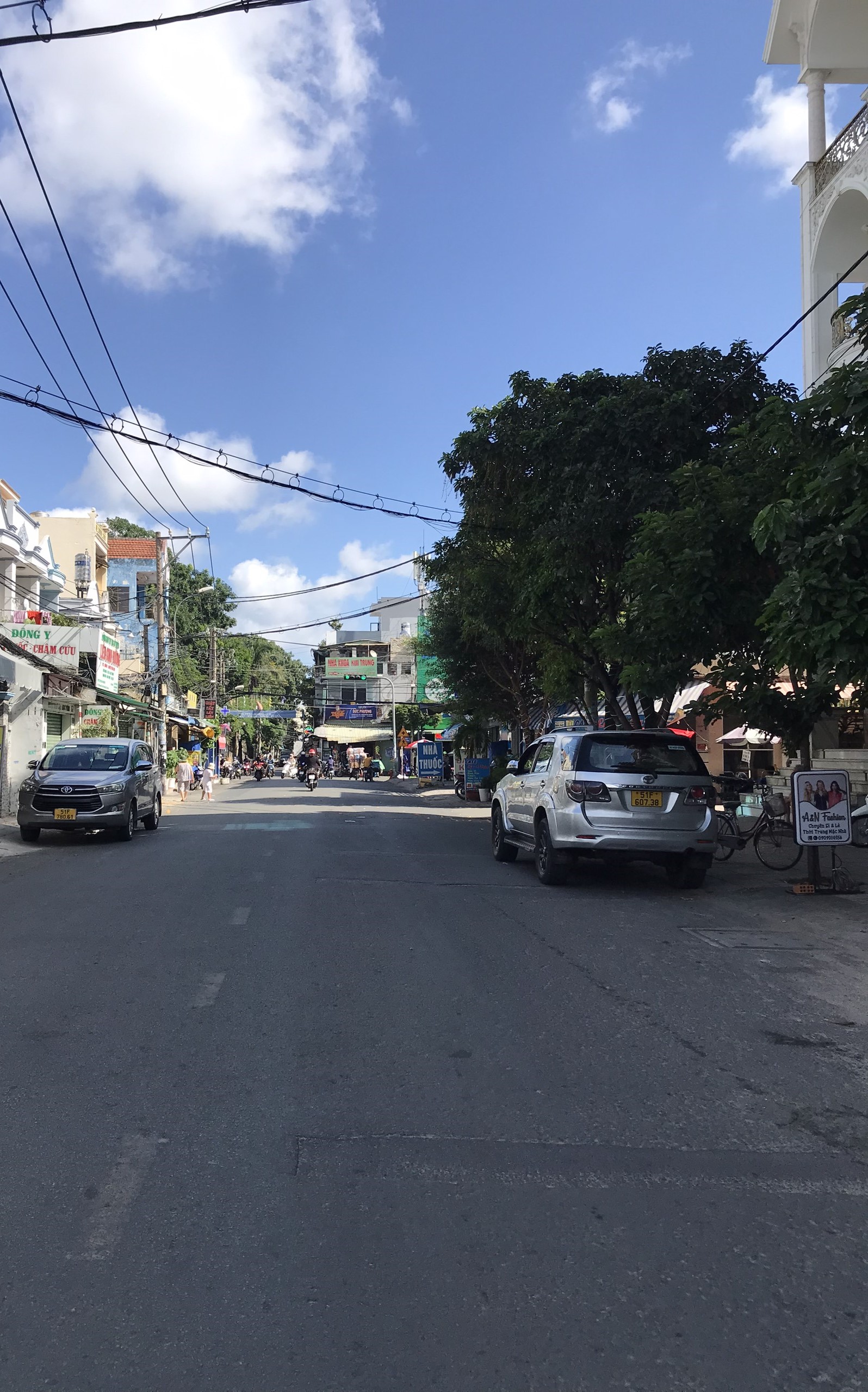 BÁN NHÀ HXH THÔNG SÁT MT HOÀNG HOA THÁM 78M2 NHỈNH 9 TỶ