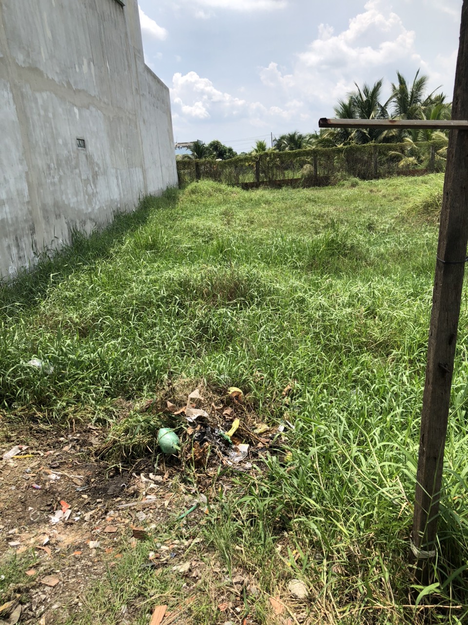 Cần bán gấp Lô Đất Full Thổ cư 272m2, Giảm ngay 200tr cho khách thiện chí.