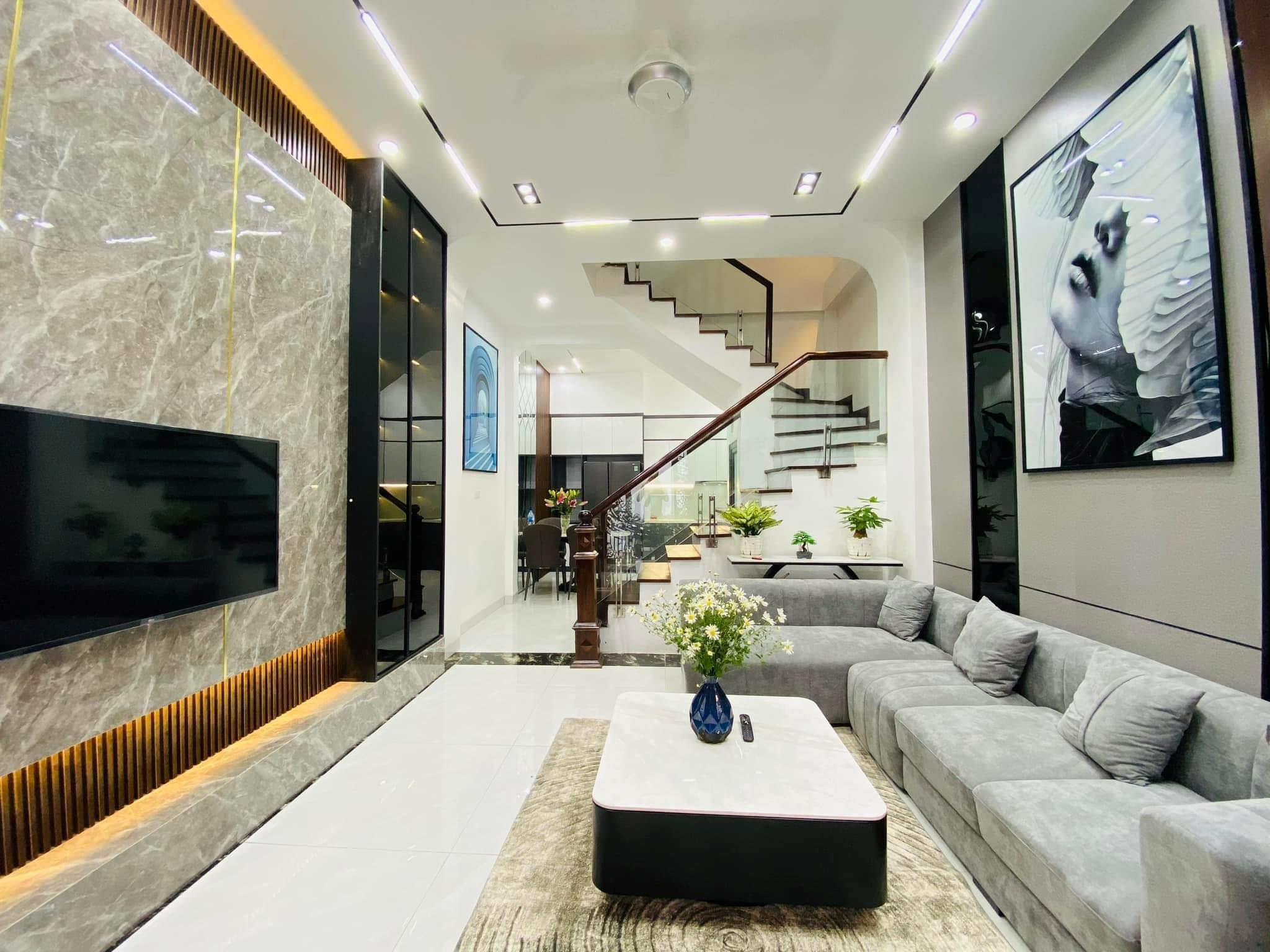  85m2
