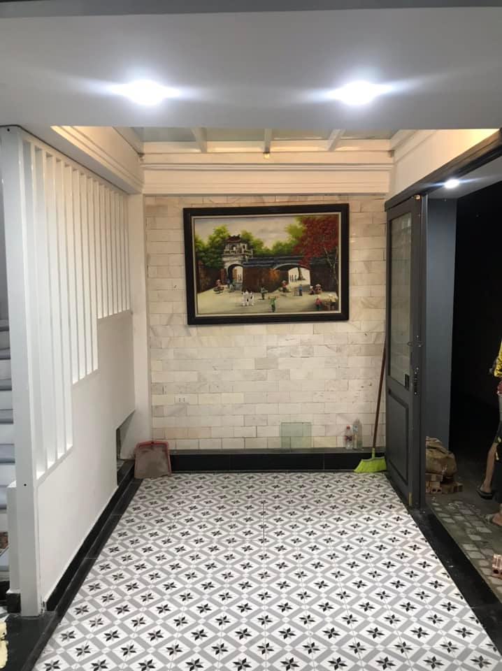 Bán Tòa căn hộ 114m2 phố Đội Cấn, Ba Đình 25 phòng Thang máy Dòng tiền 2 tỷ/năm Giá 23.5 Tỷ