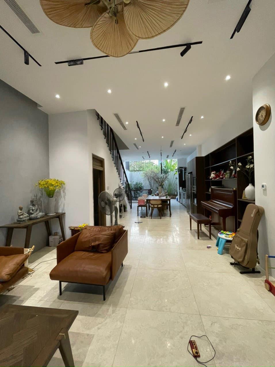 Bán Gấp Nhà Riêng Linh Trung, Thủ Đức, DT 77M2, OTO Ngủ Trong Nhà, Nhỉnh 6 Tỷ,Sang Tên Ngay