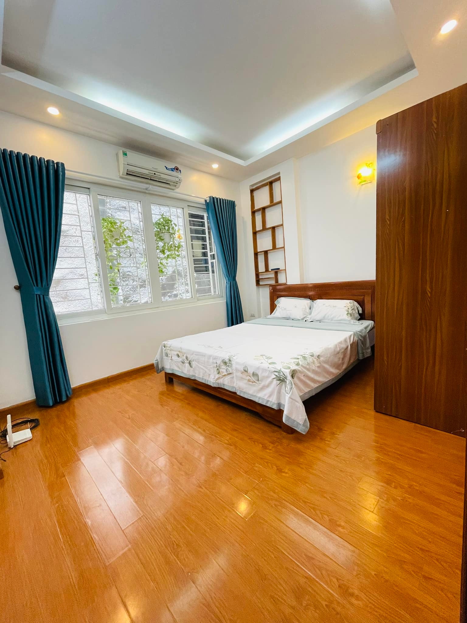 Bán Apartment 91m2 phố Ngọc Hà, Ba Đình 9 Tầng Thang máu XỊN Doanh thu 2 tỷ/năm Giá 19.3 Tỷ