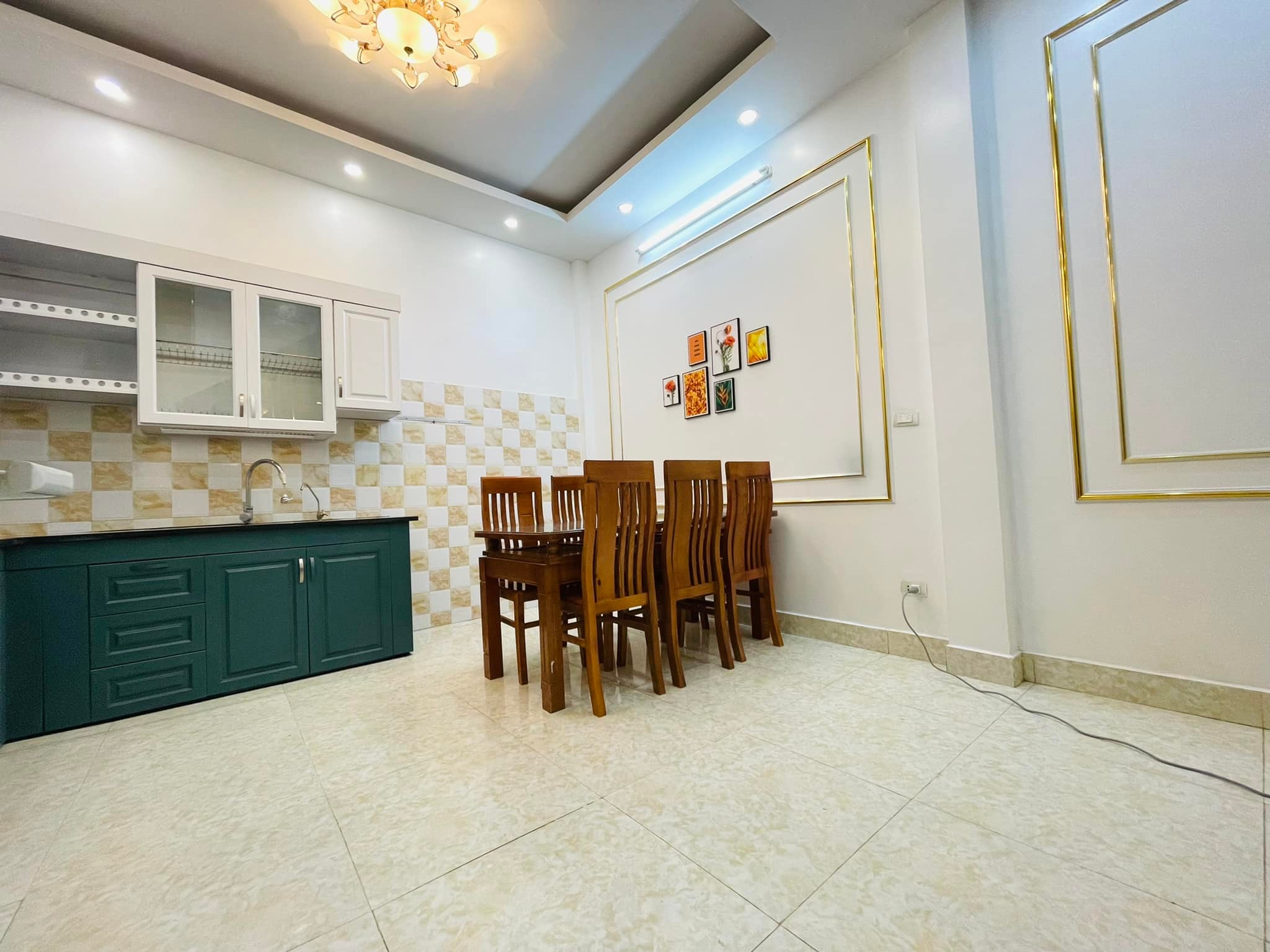 Bán Tòa nhà 92m2 phố Ngọc Hà, Ba Đình 30 căn hộ Thang máu XỊN Dòng tiền khủng Giá 19.4 Tỷ