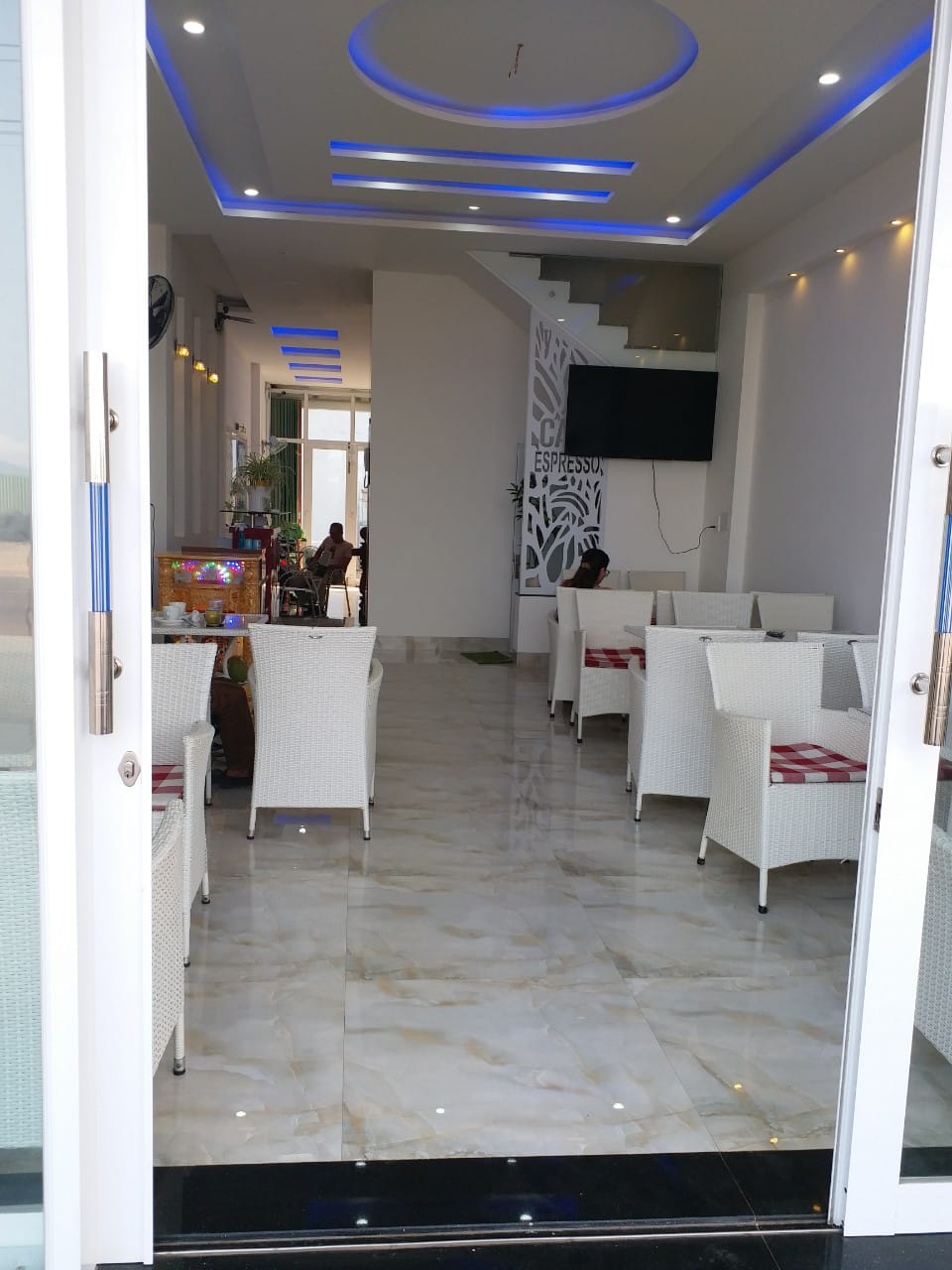 Bán Khách Sạn 2 mặt Tiền Đường Đống Đa P. Thị Nại Quy Nhơn , 90m2 , 4,5 mê , Giá 10 Tỷ