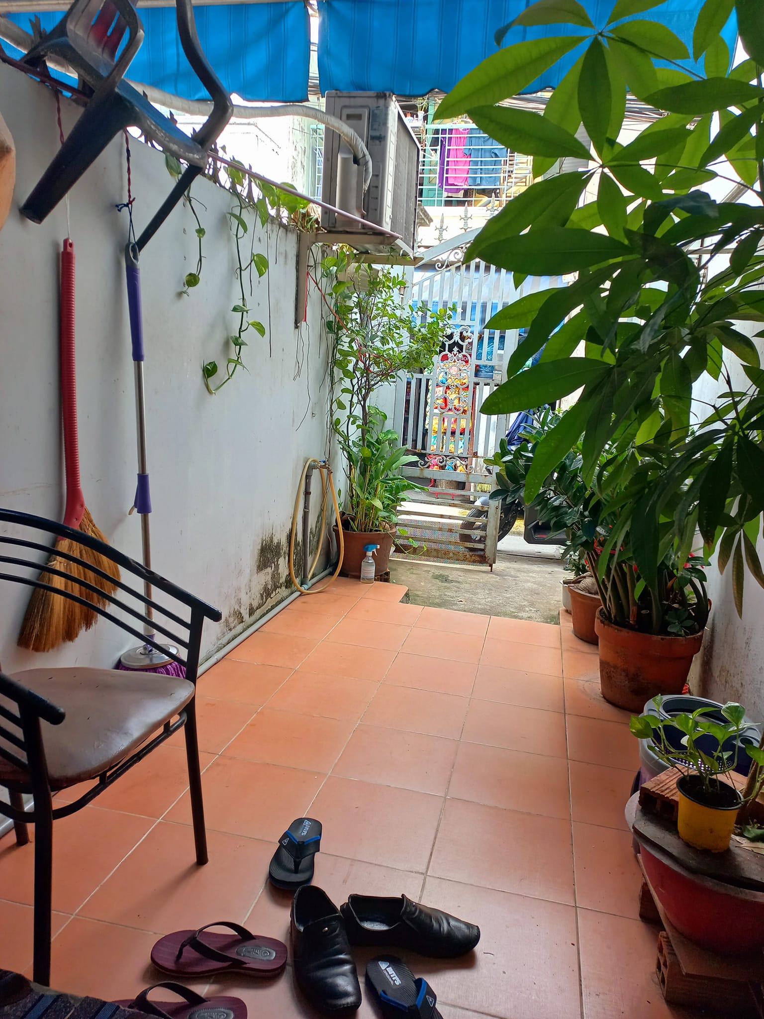 Bán nhà Trần Xuân Soạn Tân Hưng Q7 43m2 2PN Có sân để xe Chỉ 3050 Tỷ.