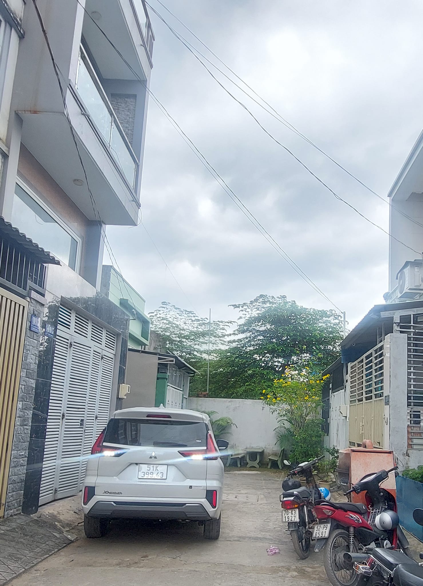 Chính chủ Bán nhà Đặng Văn Bi 80 m2, 3 tầng, hẻm xe hơi chỉ 5,5 tỷ.