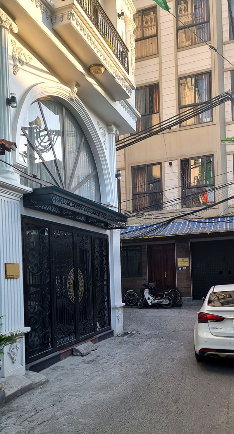 Bán nhà đẹp lô góc thang máy, gara ô tô Sài Đồng, Long Biên, ngõ ô tô tránh. 40m, 7.2 tỷ.