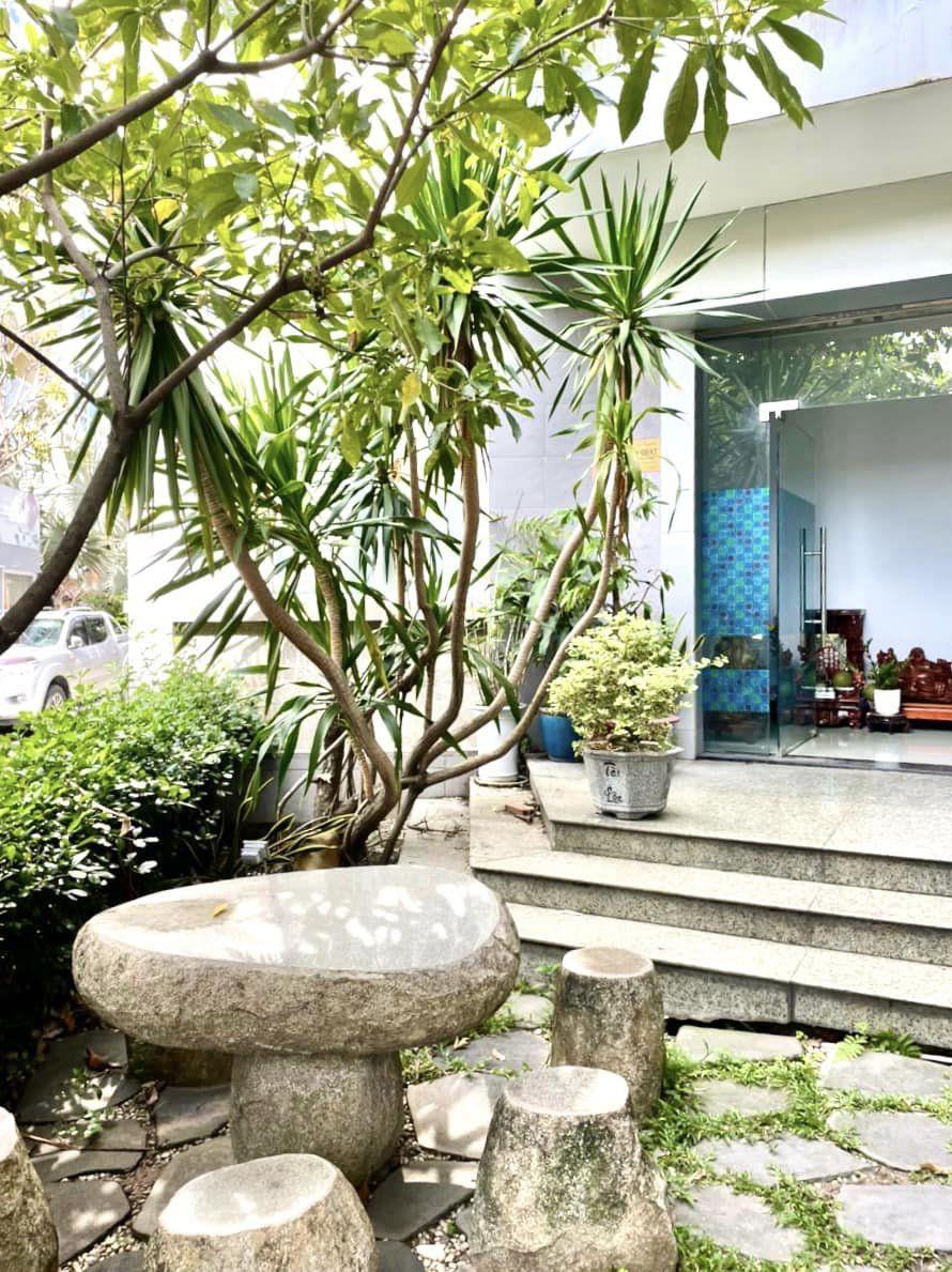 Bán Gấp Biệt Thự Liền Kề Cạnh Giga Mall Phạm Văn Đồng, DT 10x25m, 4T, Khu Hiếm Giá Nhỉnh 15 Tỷ.