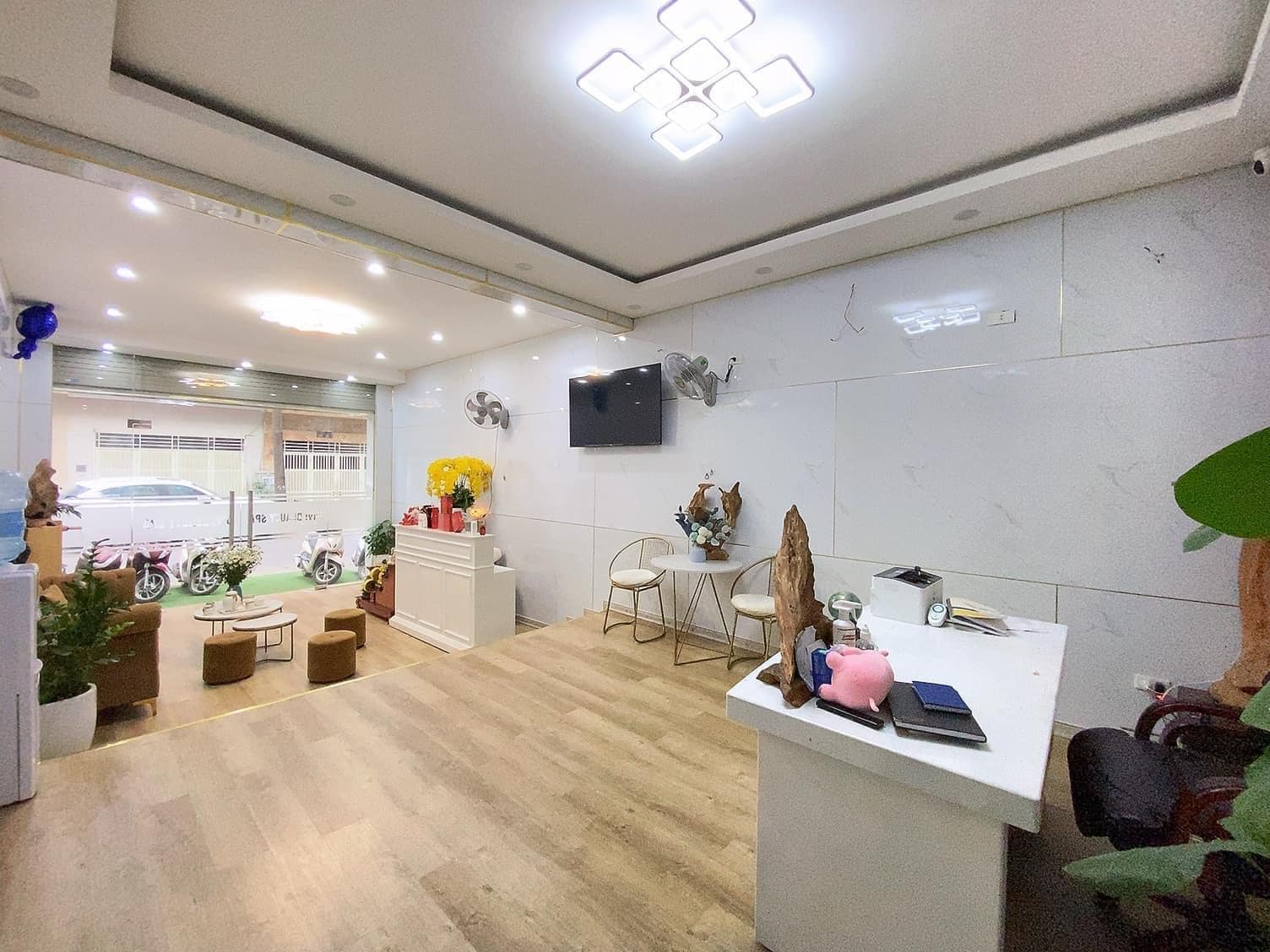 Nhà đẹp còn sót lại phố Khâm Thiên, căn góc 3 thoáng, nhà đẹp, 45m, nhỉnh 3 tỷ.