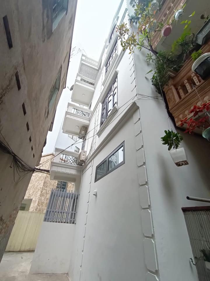 SIÊU PHẨM 5 TẦNG VÕ CHÍ CÔNG-CẦU GIẤY- 2 MẶT THOÁNG.