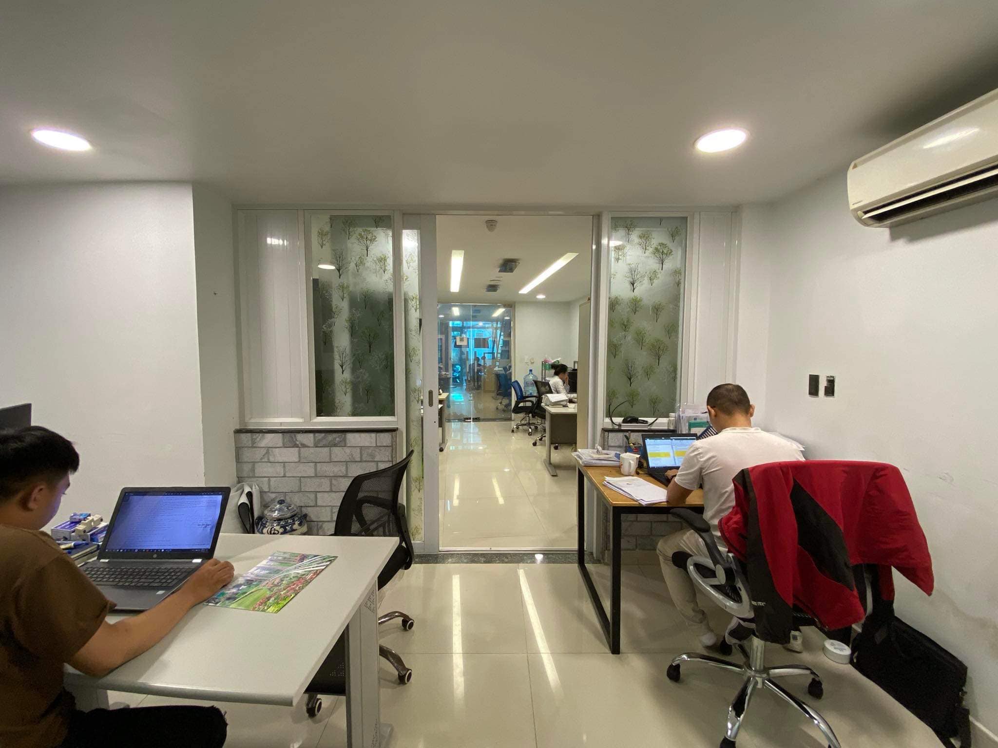 Bán nhà HXH gần MT Nguyễn Duy Dương, Q10, 5 tầng, TN 40 triệu, nở hậu 7PN, 85m2, 15 tỷ.