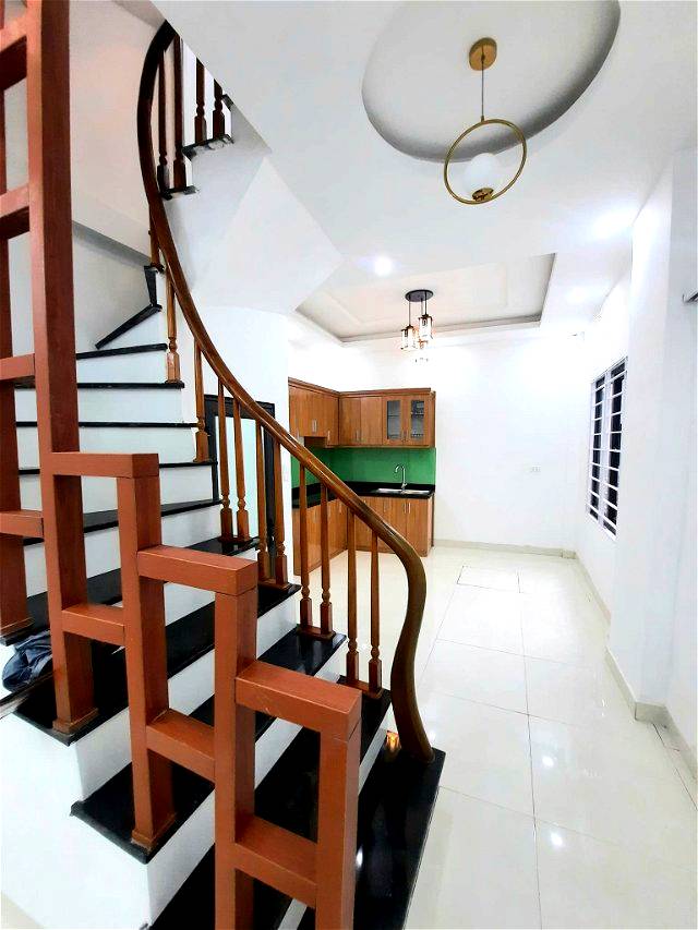 Bán nhà Trương Định,Hoàng Mai.Sổ đỏ chính chủ ,Gần trung tâm phố, Diện tích 33m2 , 3,3Tỷ.