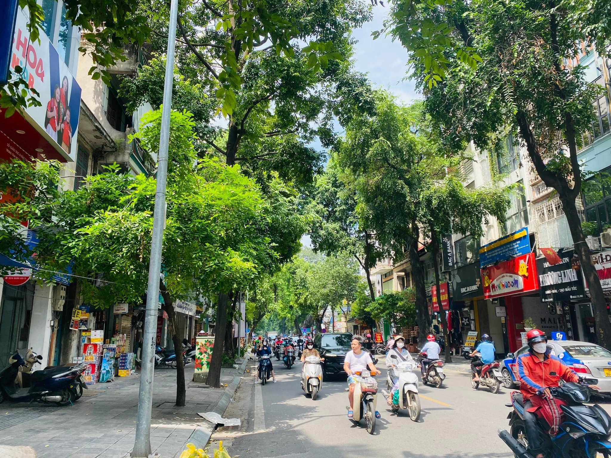 Bán nhà đẹp Lò Đúc 51m2, 4 tầng, Mt 4,5m, Ô tô đỗ cửa giá 5,x tỷ