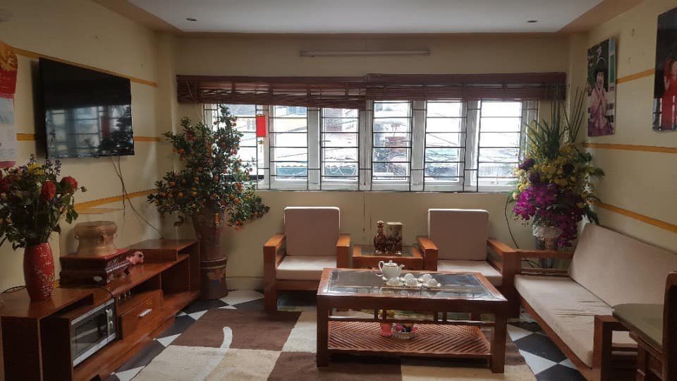 Bán nhà 152m2 phố Nghi Tàm, Tây Hồ Gara Ô tô tránh 22 ngủ Doanh thu 10%/năm 15.2 Tỷ.