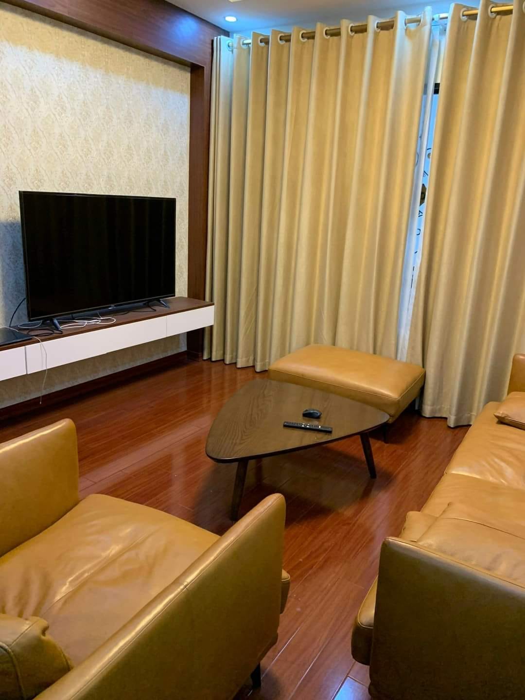 BÁN NHÀ RIÊNG PHỐ VẠN BẢO, Ở NGAY, TẶNG NỘI THẤT, 39M2 4T, GIÁ 4.2 TỶ.