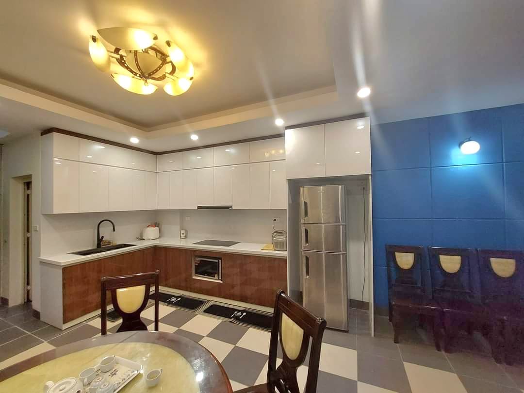 Bán nhà mặt Ngõ 73 Hoàng Ngân, Gara ô tô, kinh doanh, hai thoáng, 78m, 4 tầng, nhỉnh 13 tỷ