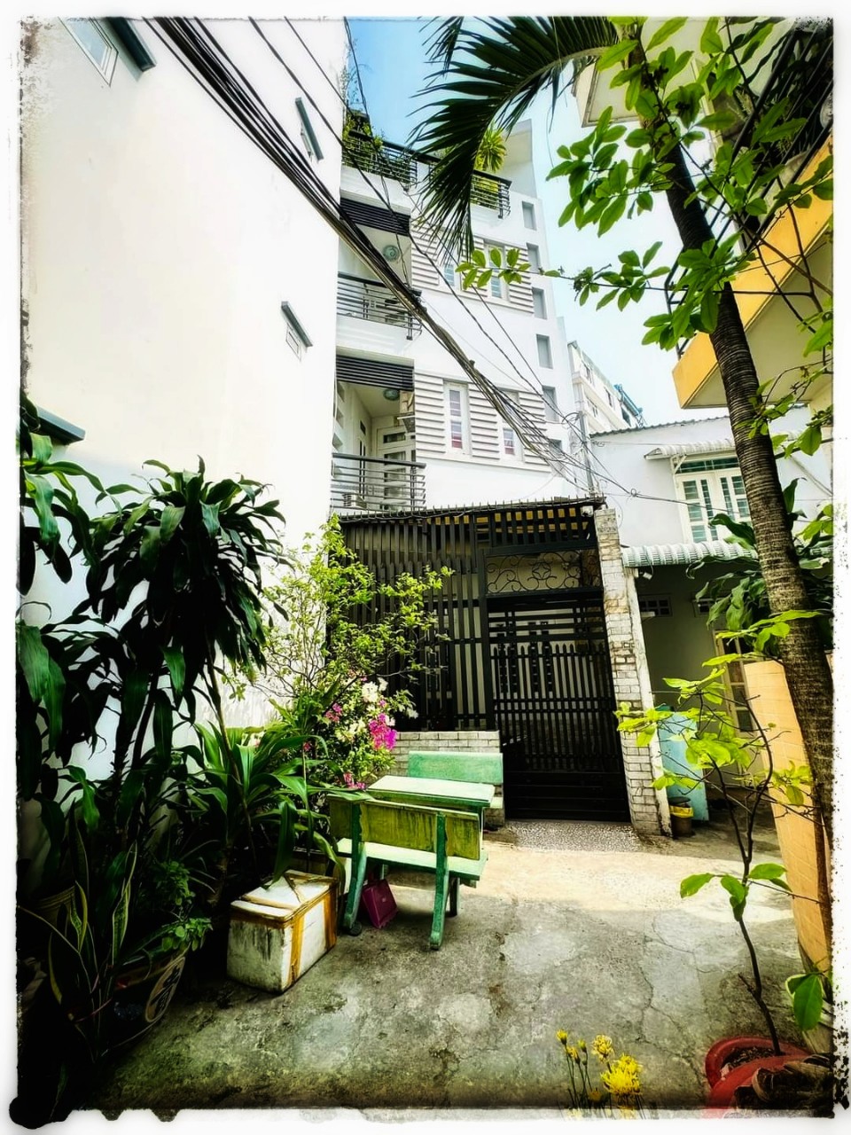 Bán Gấp Nhà Phan Đăng Lưu Phú Nhuận -6×9 Hẻm Xe Hơi 4 Tầng chỉ nhỉnh 7 Tỷ 5.