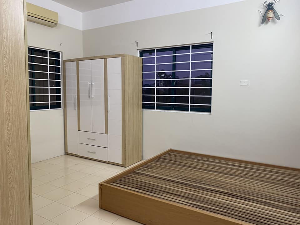 4.6 TỶ CÓ NGAY HỘ KHẨU TÂY HỒ. NHÀ ĐẸP XUÂN LA FULL NỘI THẤT. CHỈ VIỆC XÁC VALI VỀ Ở NGAY. GIAO THÔNG TỐT AN NINH ĐỈNH.