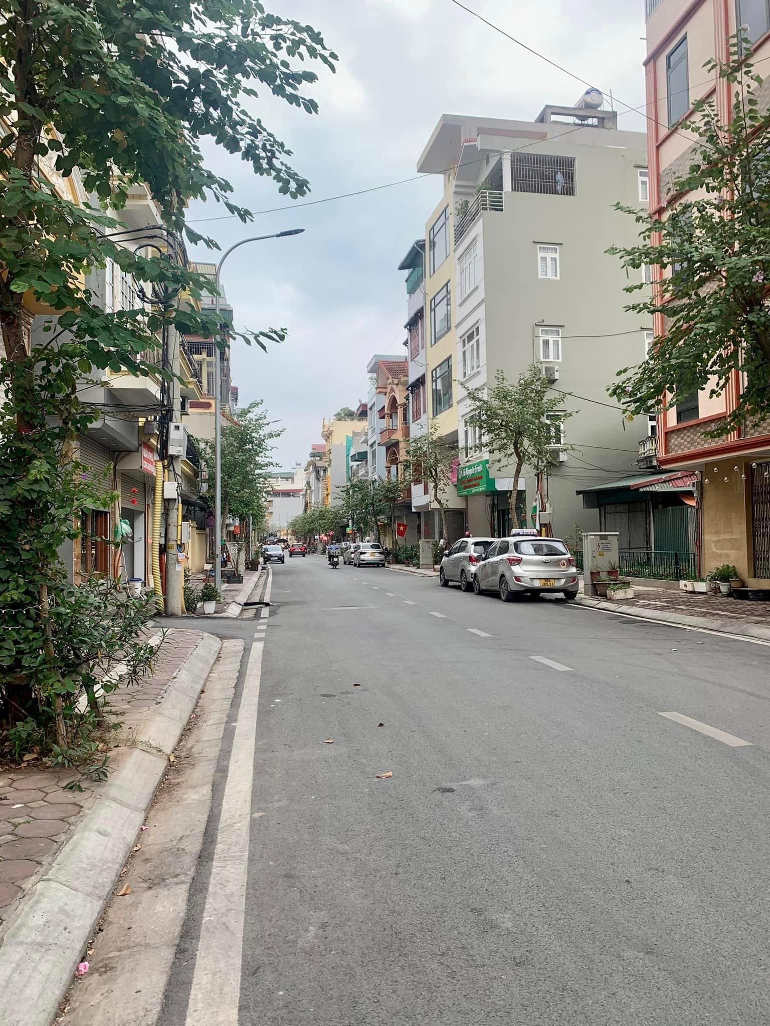 CHỦ GIẢM SỐC! Bán Nhà 60Mx5T Xóm Bến, Lô Góc, Dân Xây, Nội Thất Nhập Ngoại.