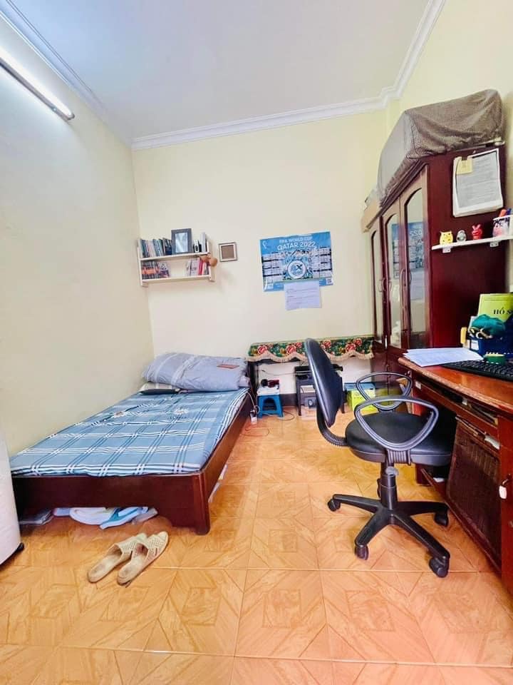 Bán gấp nhà Đống Đa, 60m2 xây 5 tầng, vỉa hè, ô tô đỗ cửa, 2 mặt tiền kinh doanh 4,85 tỷ.