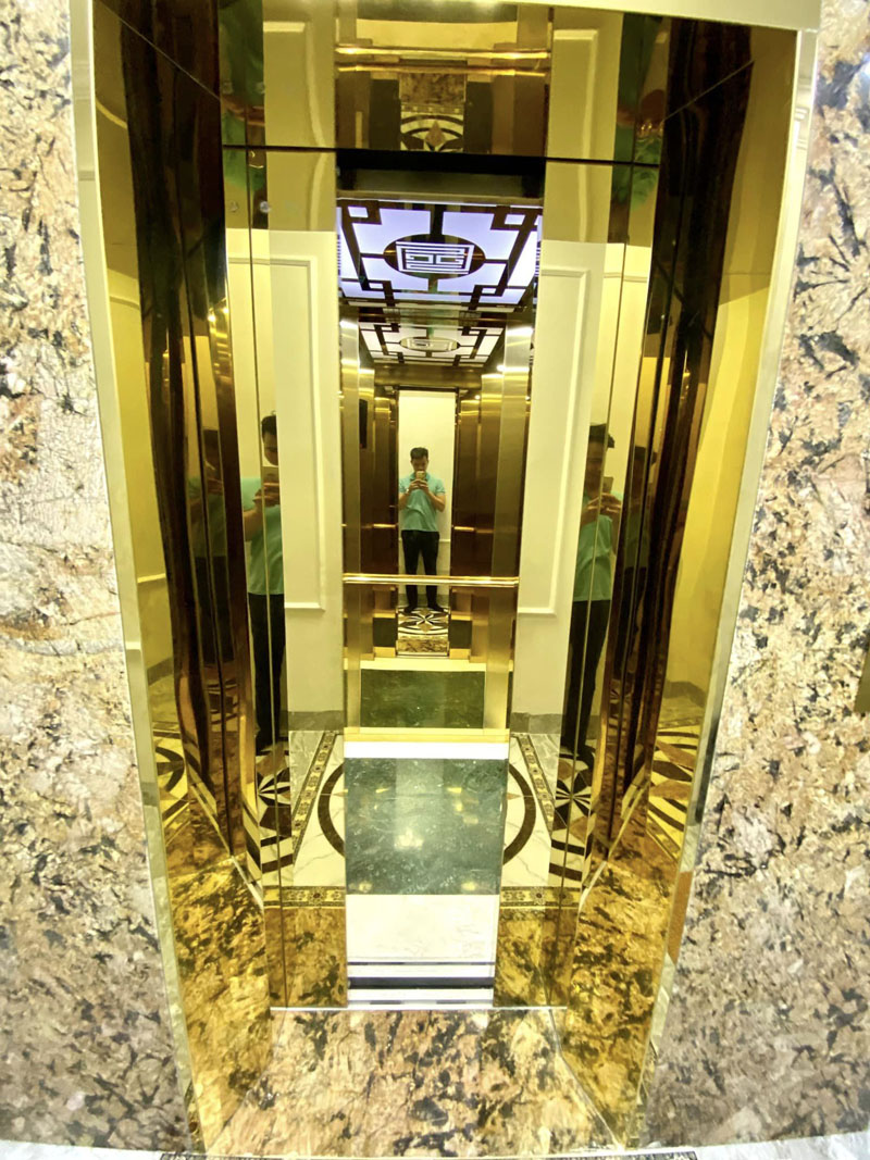 Hơn 10 tỷ, 75M! Nhà siêu đẹp thang máy, gara ô tô Nguyễn Sơn, Long Biên.