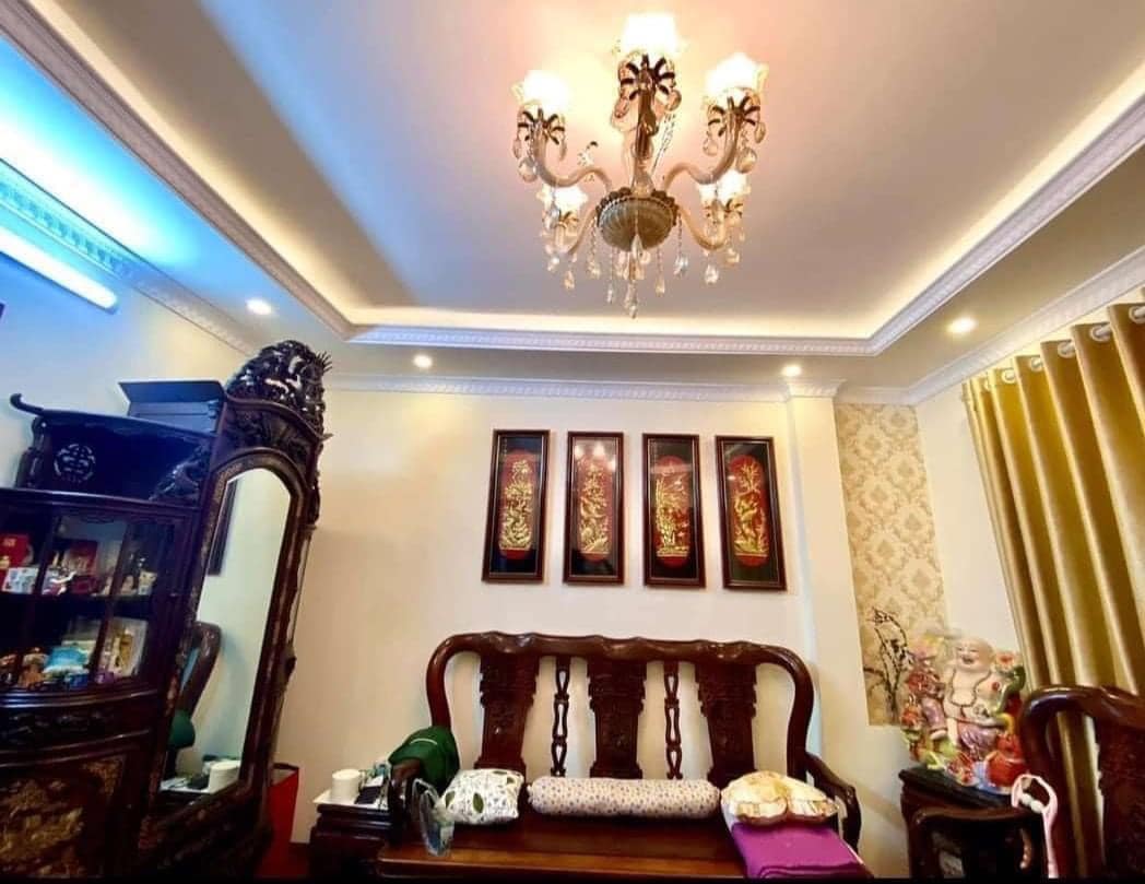 Bán nhà 45m2 phố Yên Phụ, Tây Hồ Dân xây 6 phòng 10m 2 Ô tô tránh Giá 4.4 Tỷ