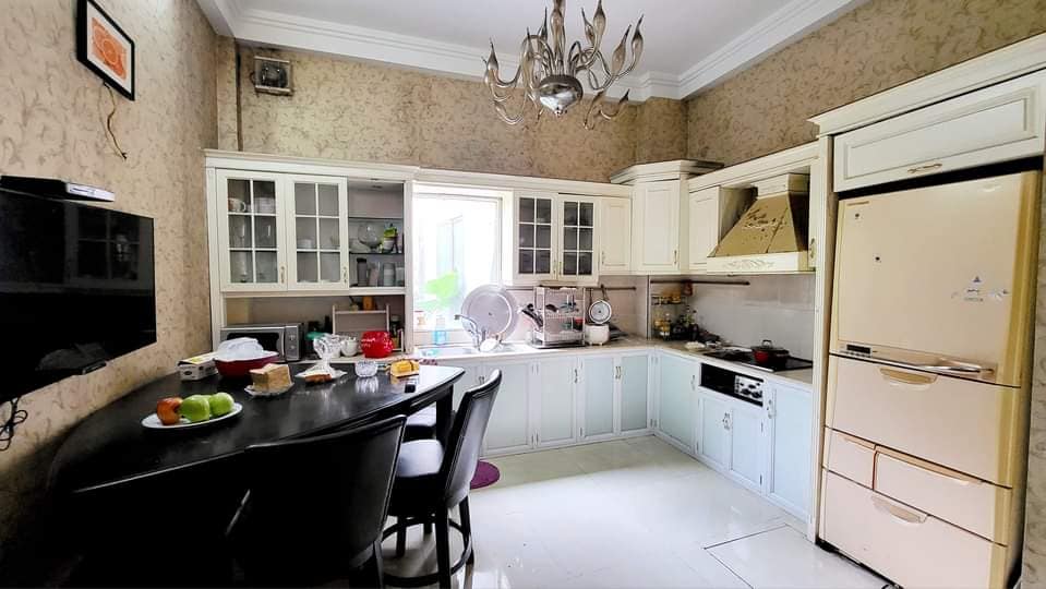 Bán nhà phố Vĩnh Hồ, ngõ nông, gần tô tô, nhà đẹp long lanh, 45m, 4.55 tỷ.