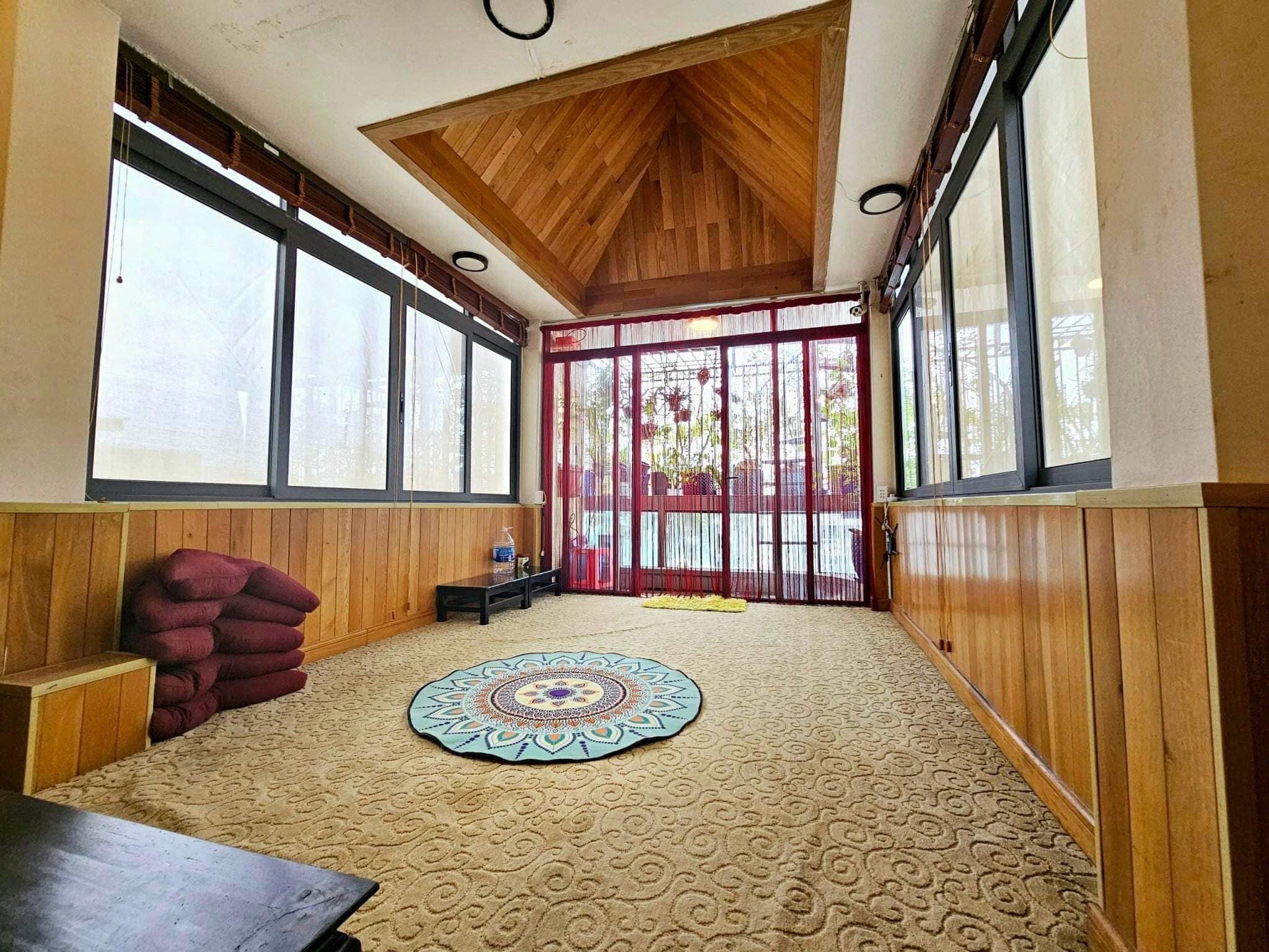 Bán Nhà Quận 1 Trần Khắc Chân - Cách mặt tiền 30m - 32m2 - 5 Tầng lô góc - Giá 7.9 tỷ.