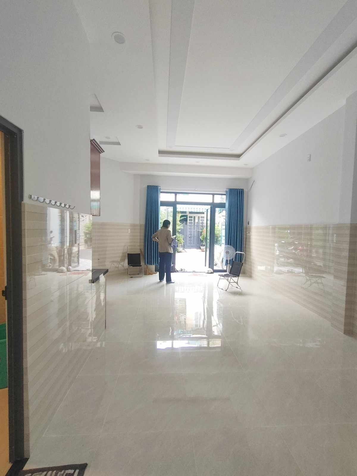 Nhà Bán Vị Trí Cực Đỉnh Đường 385, 45mz, C4, 4m x 12m, 3.9 tỷ Tăng Nhơn Phú A Thủ Đức..