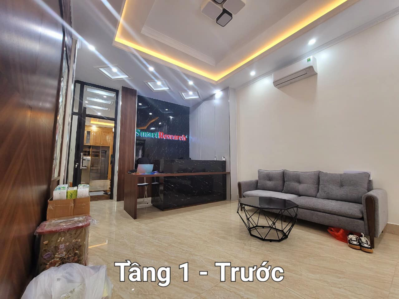 Bán nhà Trung tâm Đống Đa, 25m2, 4 tầng, ô tô đỗ cửa, văn mình, kinh doanh nhỉnh 2 tỷ TL.