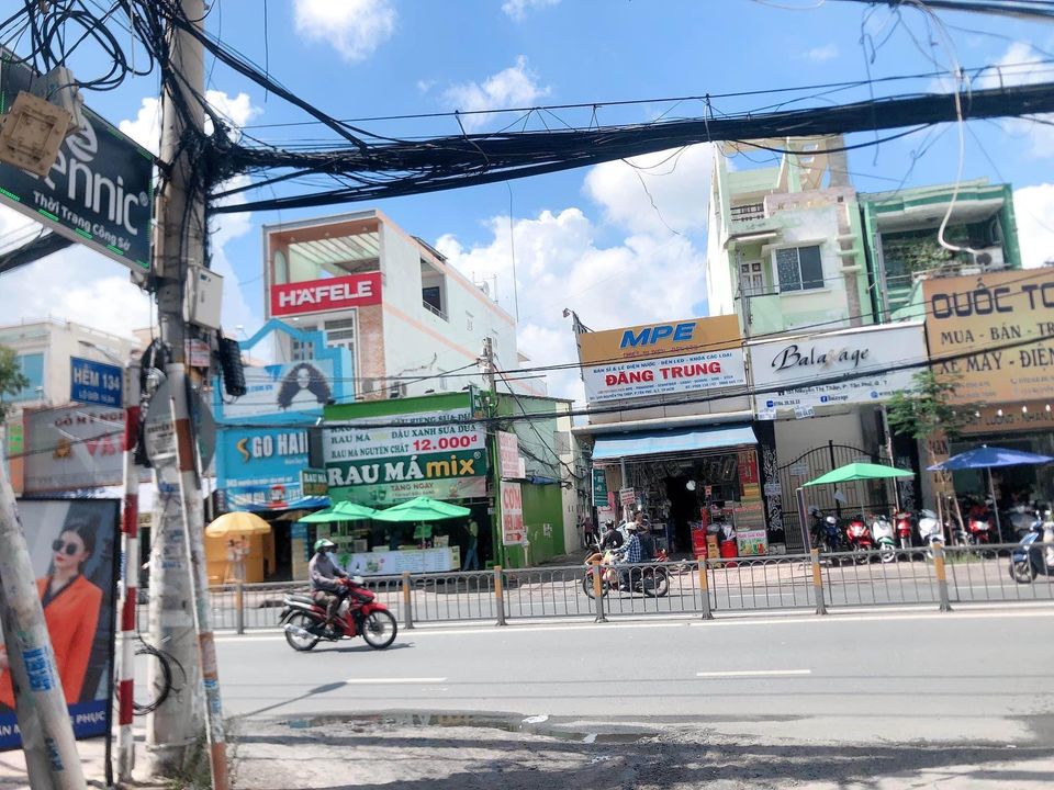 NHÀ MỚI 3 TẦNG HẺM XE TẢI KẾ MT NGUYỄN THỊ THẬP 15m TRUNG TÂM QUẬN 7 GIÁ CHỈ 6,98TỶ.