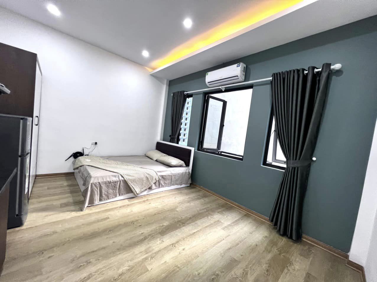 Nhà dòng tiền Pháo Đài Láng, ổn định, lâu dài, 700tr/năm.