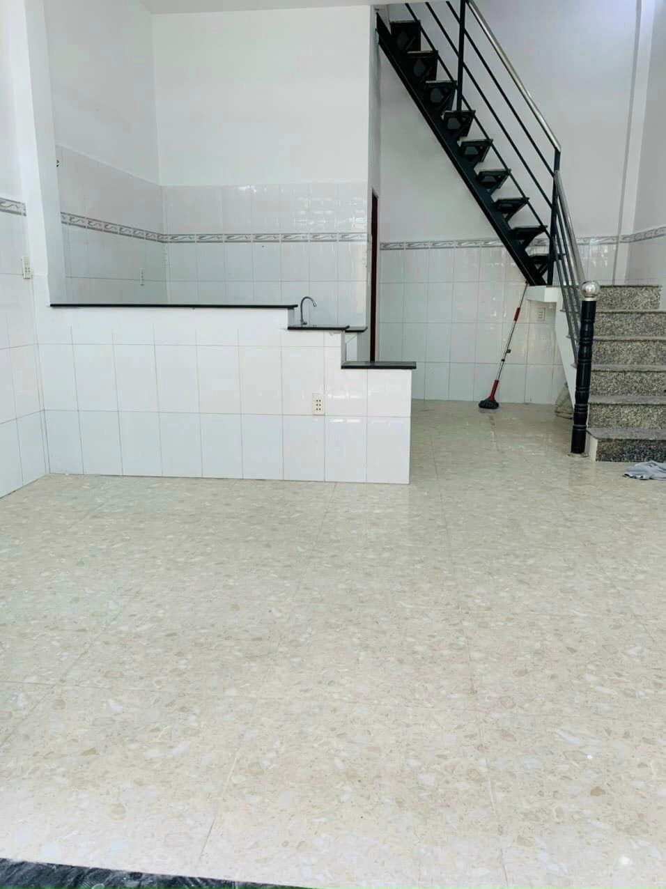 BÁN NHÀ HẺM 49D1 HOÀI THANH, PHƯỜNG 14, QUẬN 8 - 158M2.