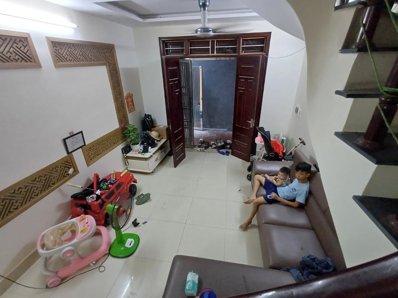 CỰC HIẾM, CỰC ĐẸP Nhà ở 89 Lạc Long Quân 32m2, 4 tầng nhà dân tự xây đẹp chỉ 4 tỷ.