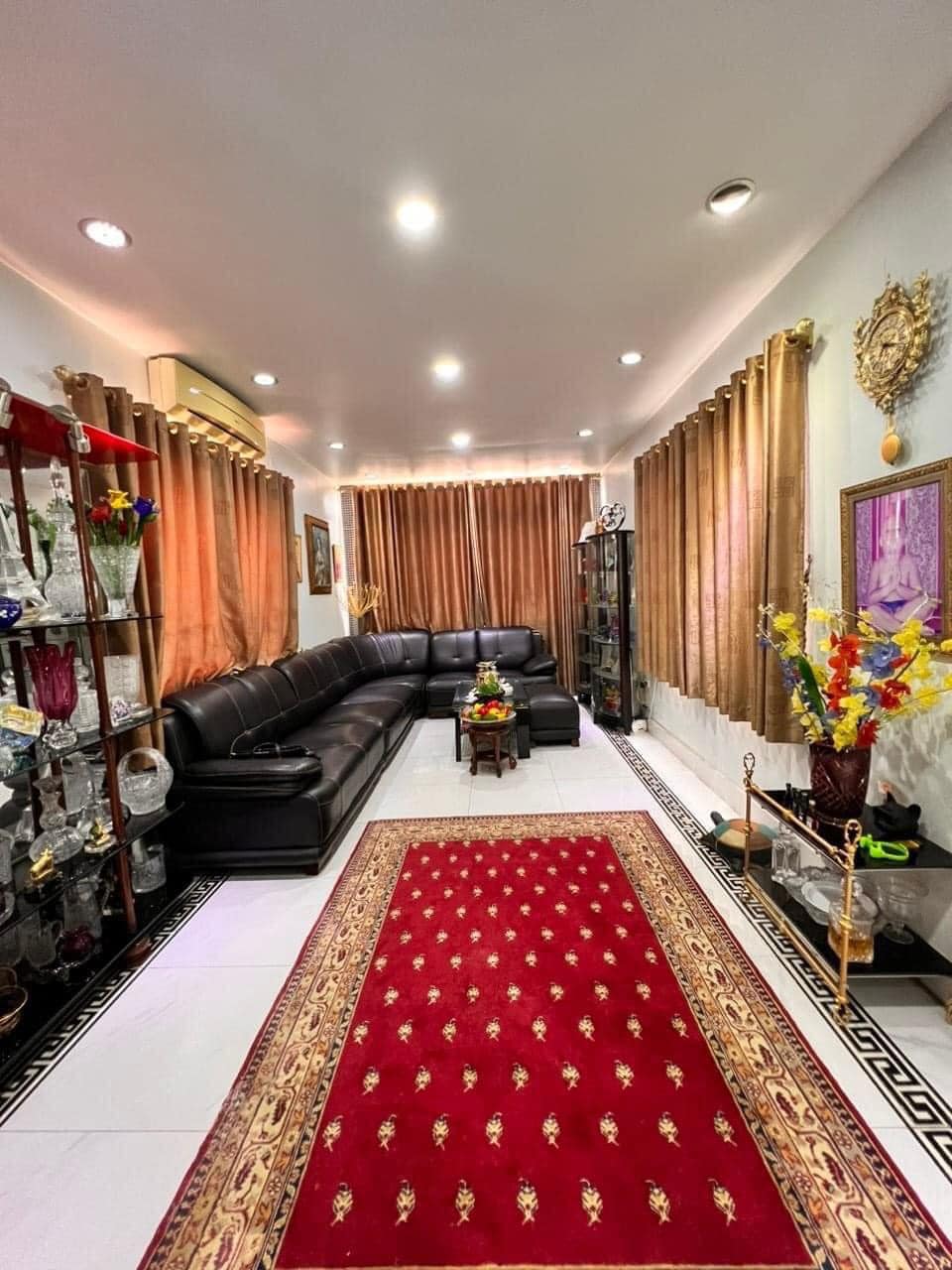 BÁN GẤP TÒA 7 TẦNG CÓ THANG MÁY - KHU PHÂN LÔ ĐẦM TRẤU - HAI BÀ TRƯNG.