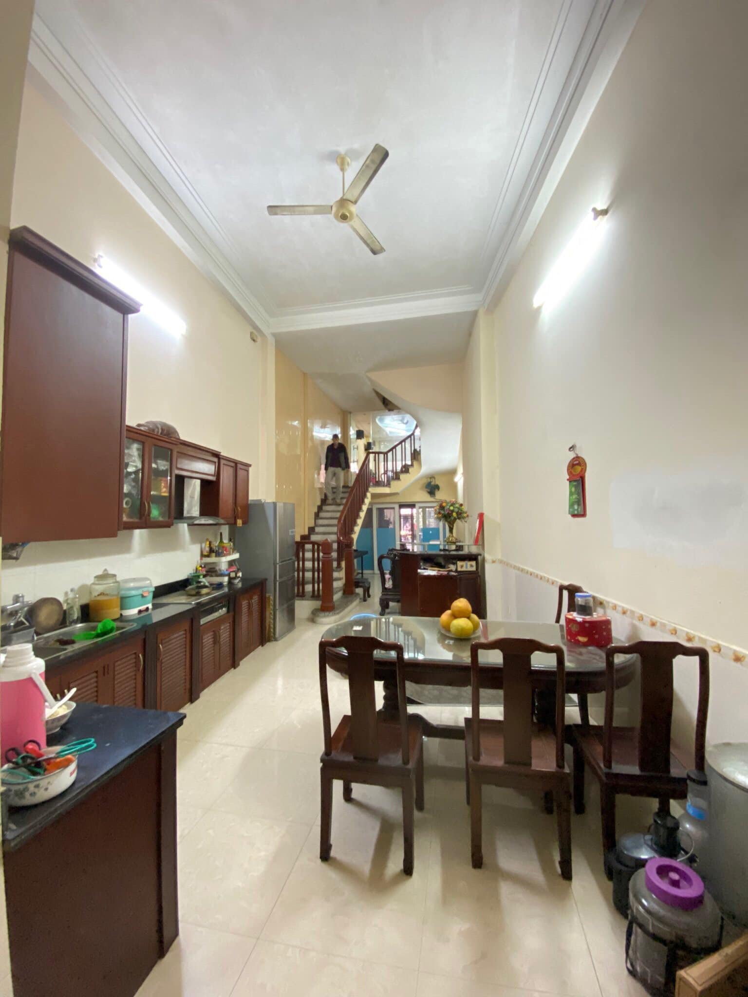 Bán nhà mặt phố trung tâm quận Hoàn Kiếm - Diện tích 85m2 x 5 tầng - kinh doanh đỉnh - giá 17,5 tỷ