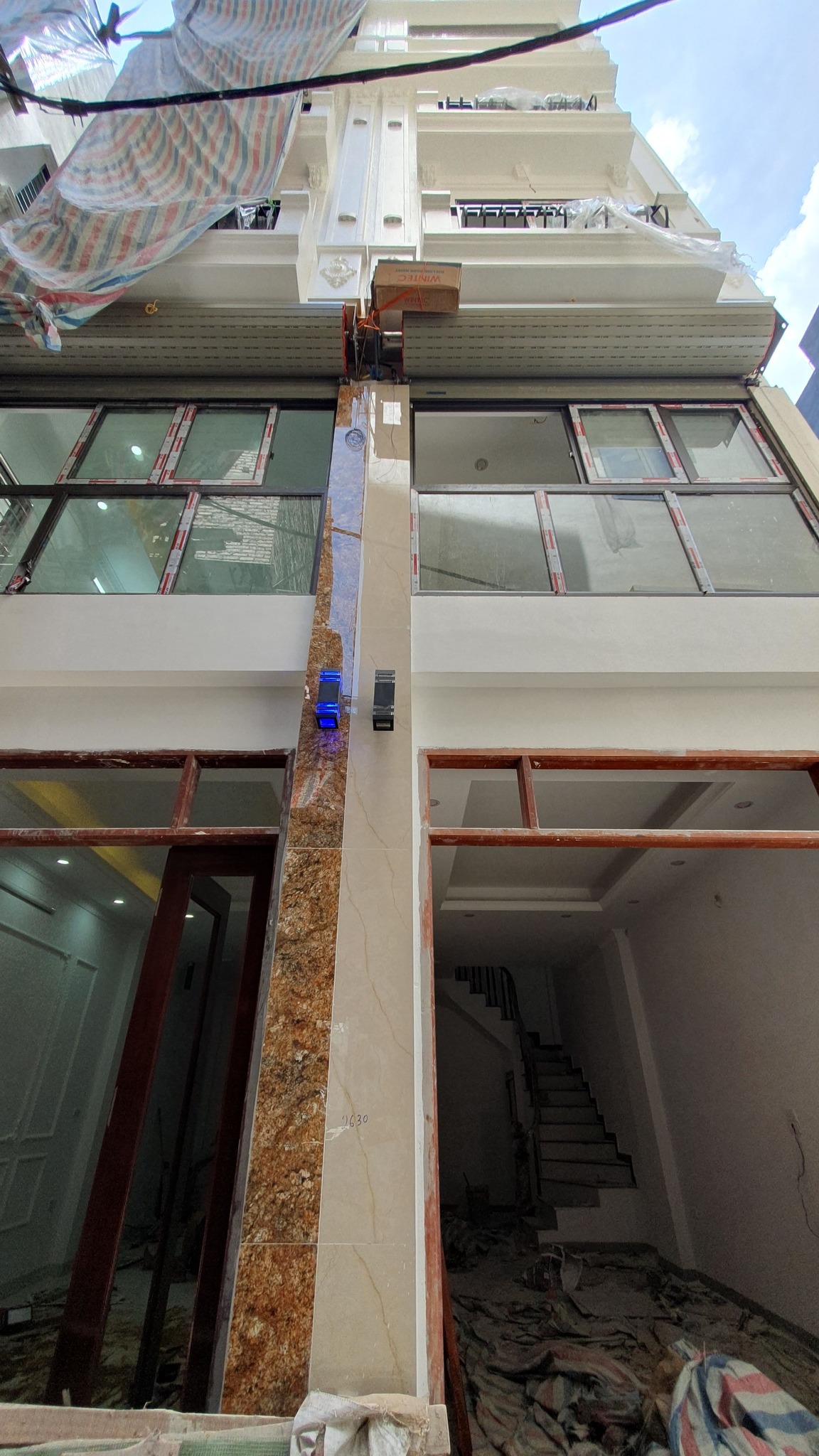 Siêu Đẹp, Bán nhà Lê Quang Đạo Phú Đô 33m2, 5 tầng mới đẹp ngõ nông rộng nhỉnh 3tỷ.