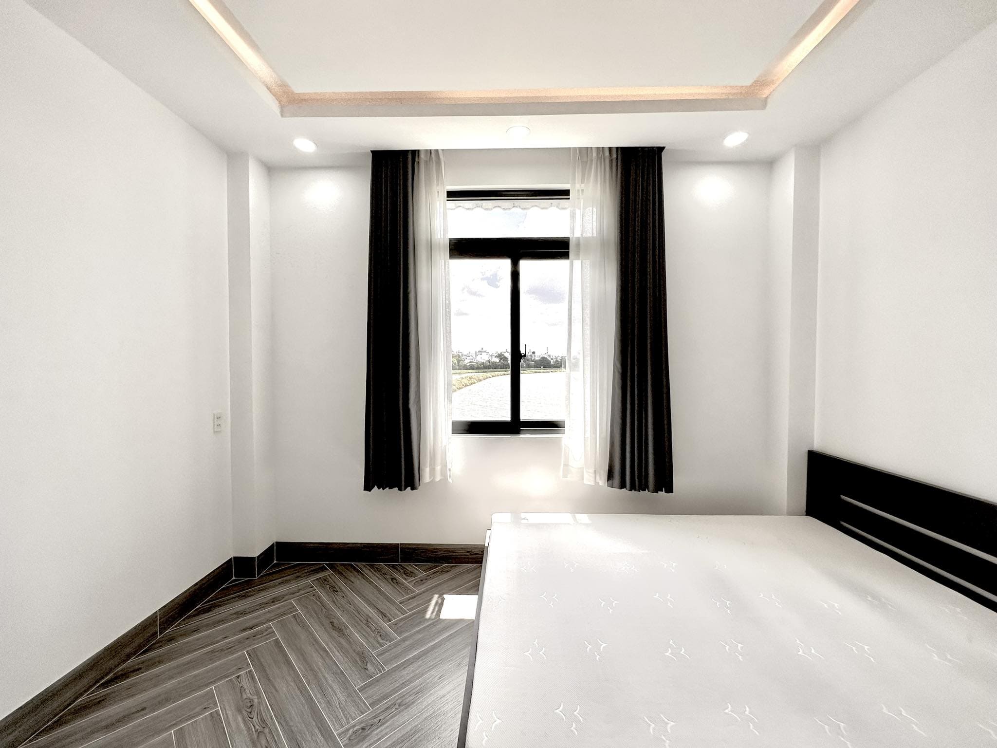 Bán nhà đẹp Mặt tiền đường số 14 BHHA Bình Tân 4x17 5 tầng chir 9.7 tỷ còn TL..