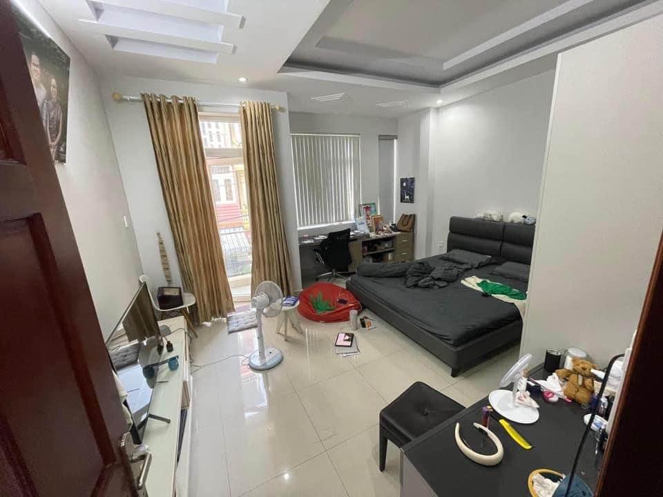 Nhà Mặt Tiền 4 Tầng Ngang 5m - Lâm Văn Bền - Kề Chợ Tân Mỹ KDC Phú Mỹ Hưng - Quận 7.