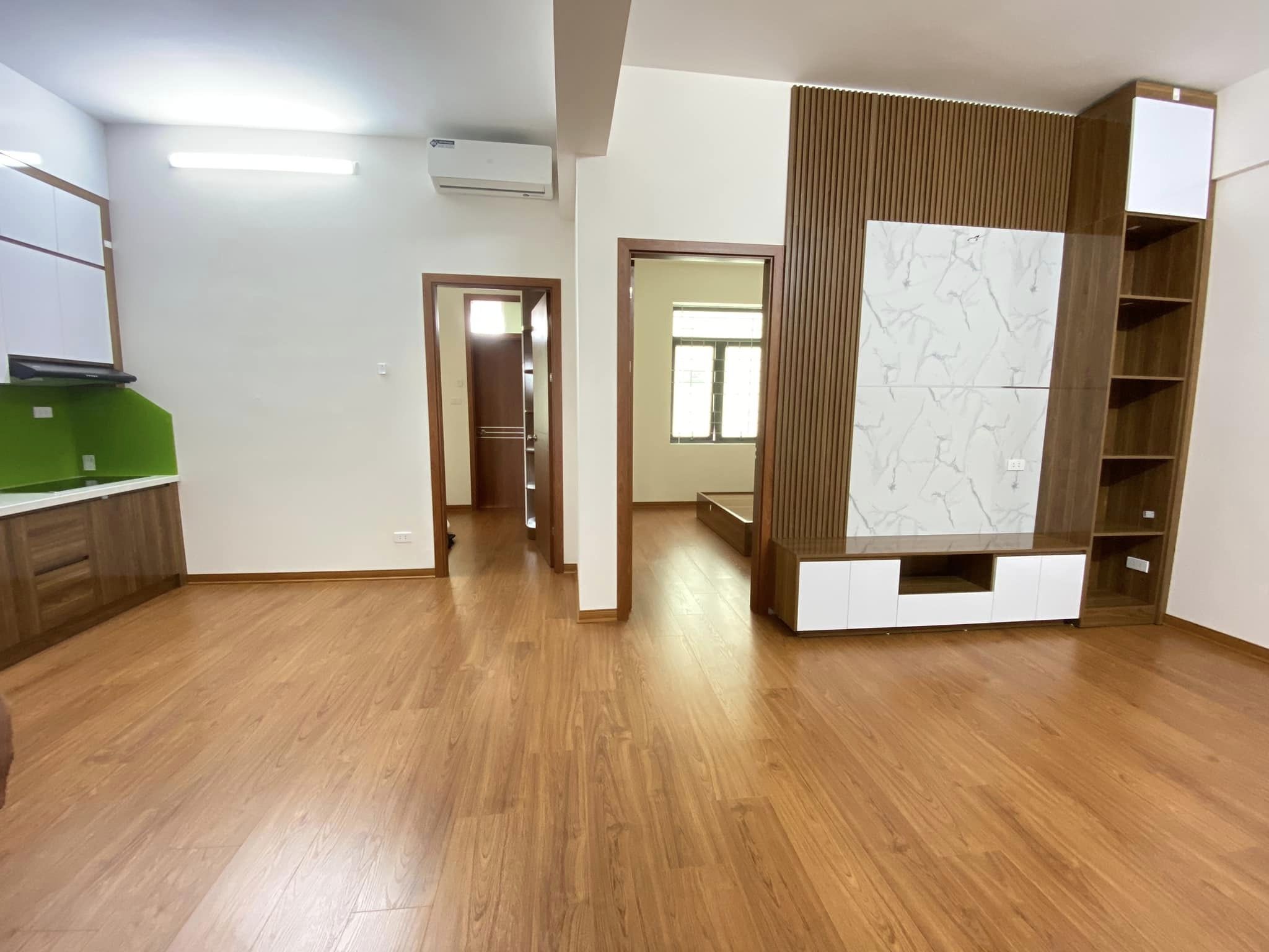 CĂN HỘ XUÂN LA CỰC MỚI - TIỆN TÍCH HỒ TÂY, NGOẠI GIAO ĐOÀN - CHỈ HƠN 2 TỶ.