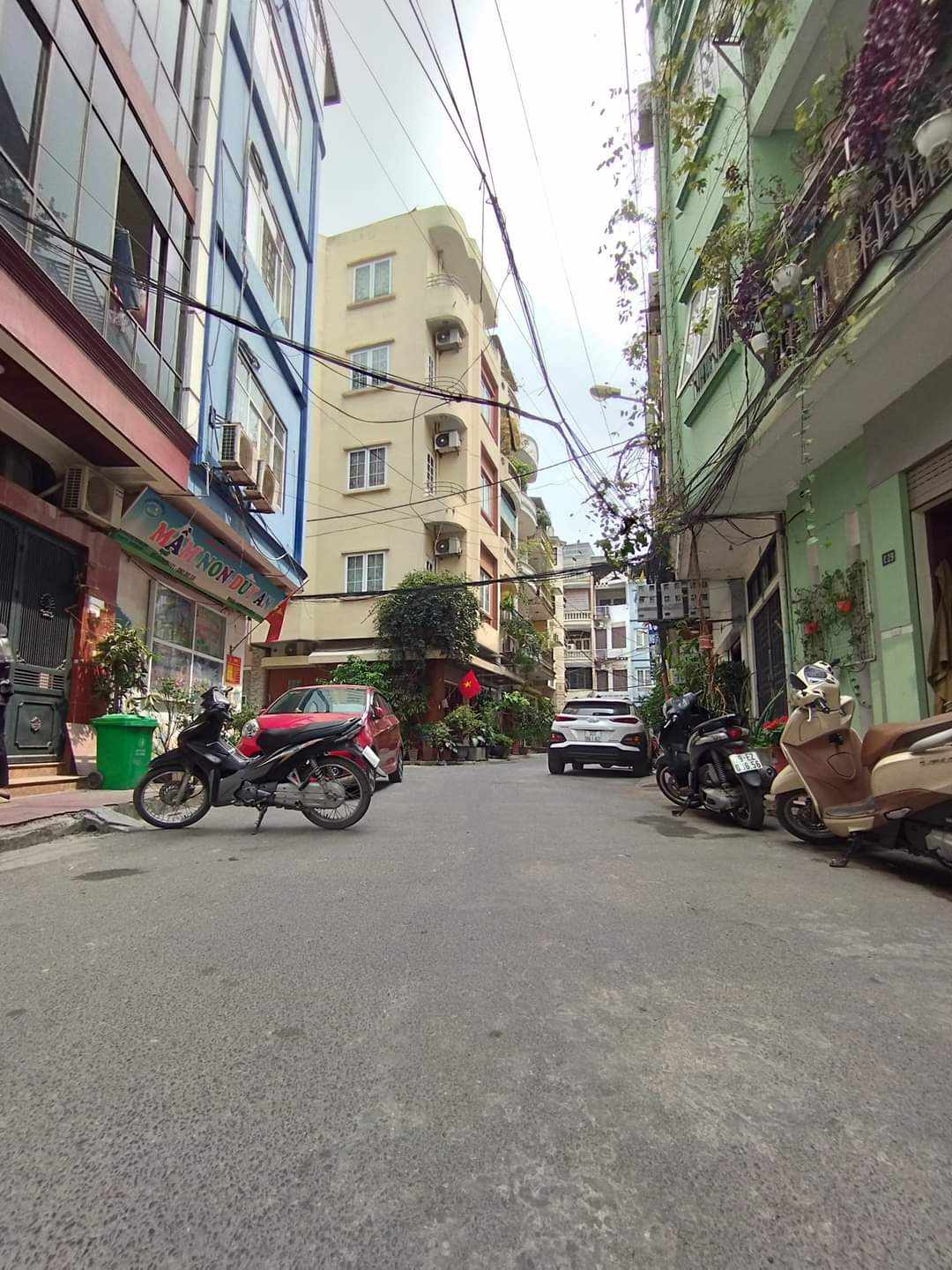 Bán nhà 4 tầng ngõ 109 Trường Chinh ô tô tránh diện tích 42m2 mặt tiền 5.5m 7.9 tỷ.