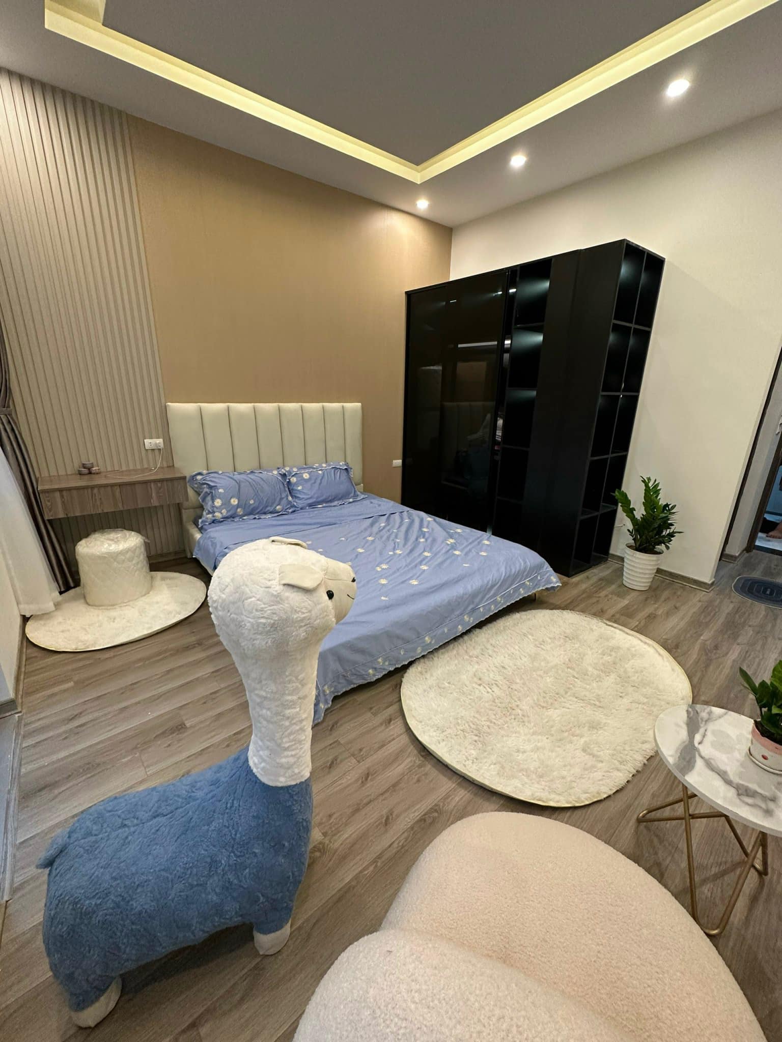 Bán nhà 5 tầng phố Trần Cung - lô góc - ba gác tránh, giá 3.65 tỷ..