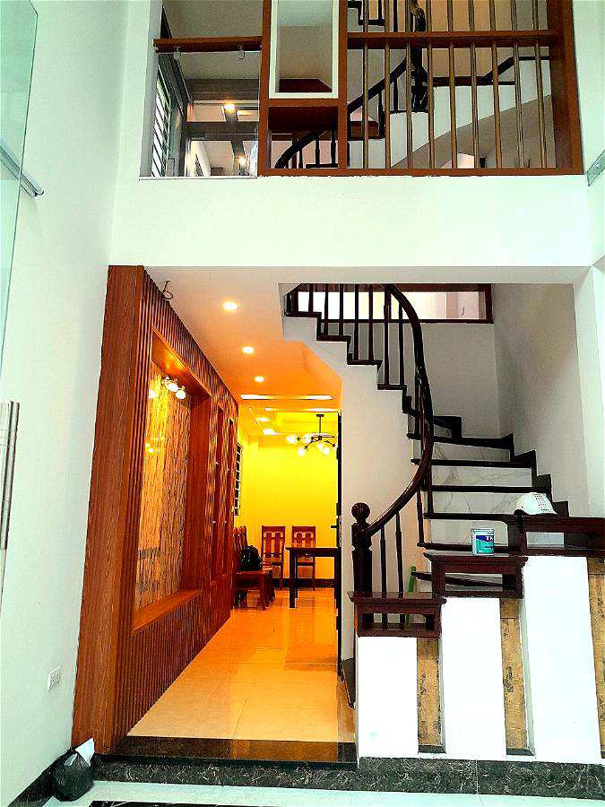 Siêu phẩm Phường Mai Dịch mới xây DT 45m2 chủ thiện chí bán 6.2 tỷ (có thương lượng)