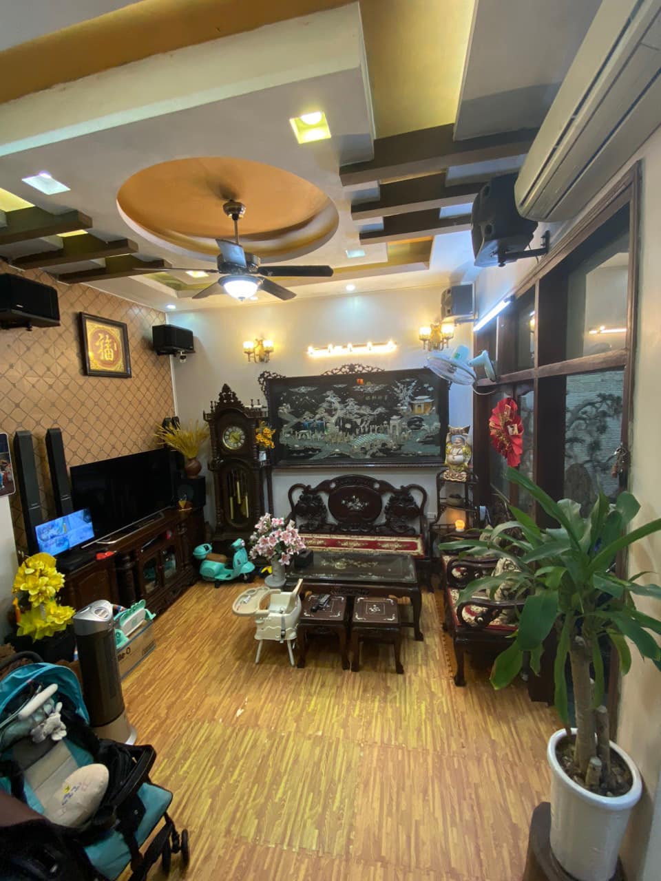 Bán nhà 5 tầng quận Tây Hồ, lô góc - 3 thoáng thoáng - gần phố, giá 5.2 tỷ..