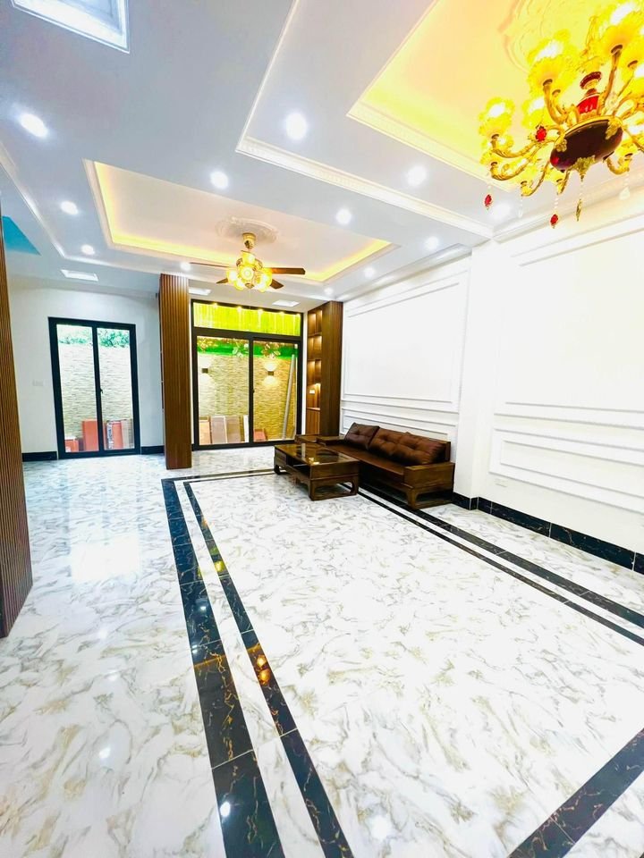 TÒA NHÀ VĂN PHÒNG 9 TẦNG , NGÕ TO NHƯ PHỐ ,LÔ GÓC, Ô TÔ TRÁNH.