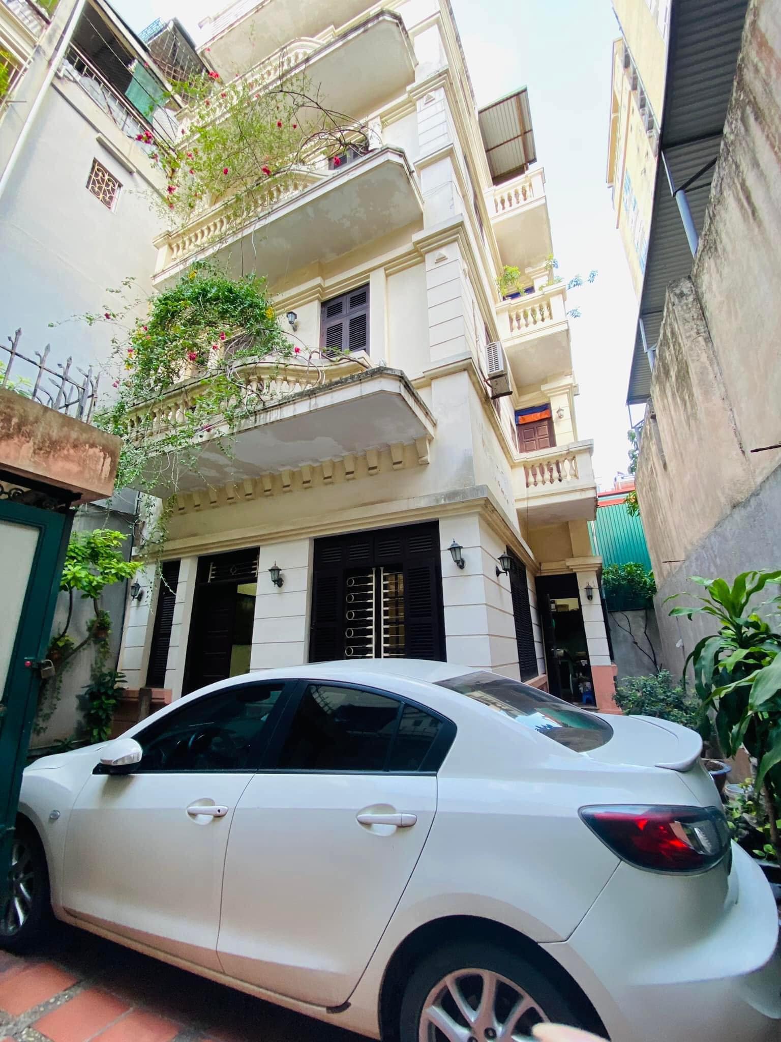 Bán Biệt Thự Hồ Tây Thụy Khuê 120M2 5 Tầng MT 10M 2 Thoáng 24 Tỷ -50M Ra Hồ