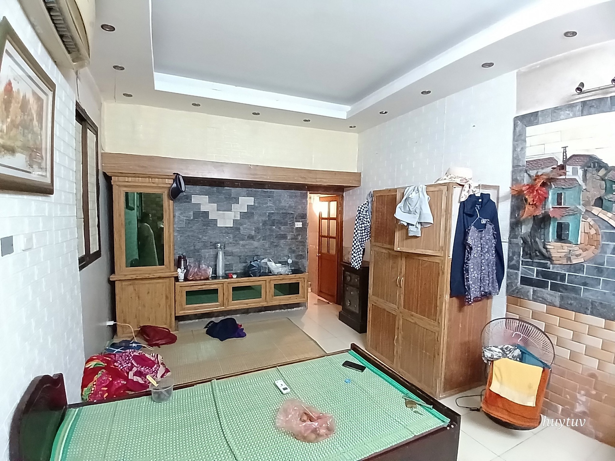 NHỈNH 3 tỷ - LÕI ĐỐNG ĐA - 50m RA PHỐ Ô TÔ TRÁNH - ĐI BỘ 2P RA HỒ PHƯƠNG MAI.