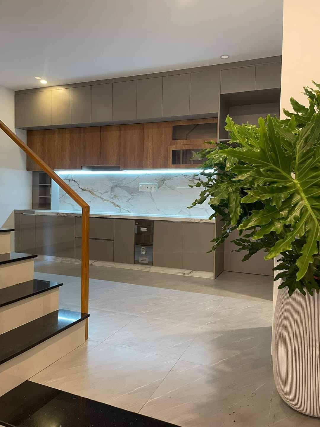 Bán Nhà Hẻm Hoàng Văn Thụ P. Lê Hồng Phong Quy Nhơn , 50,5m2 , 2 Mê , Giá 2 Tỷ 650Tr.