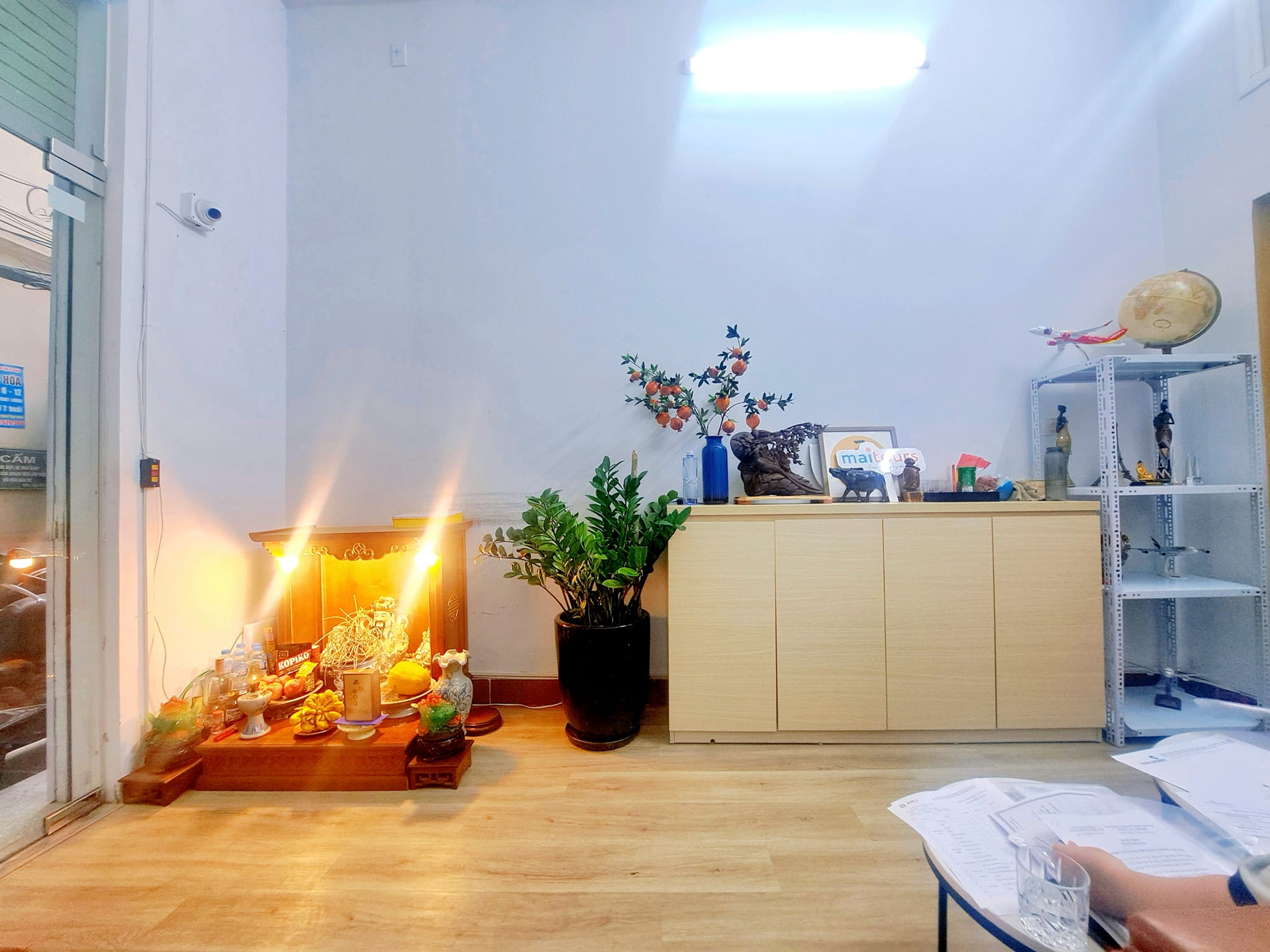 VỊ TRÍ HIẾM-CÁCH 1NHÀ RA PHỐ ÔNG ÍCH KHIÊM-NGÕ ÔTÔ-KINH DOANH-73M 23TỶ-Ở SƯỚNG