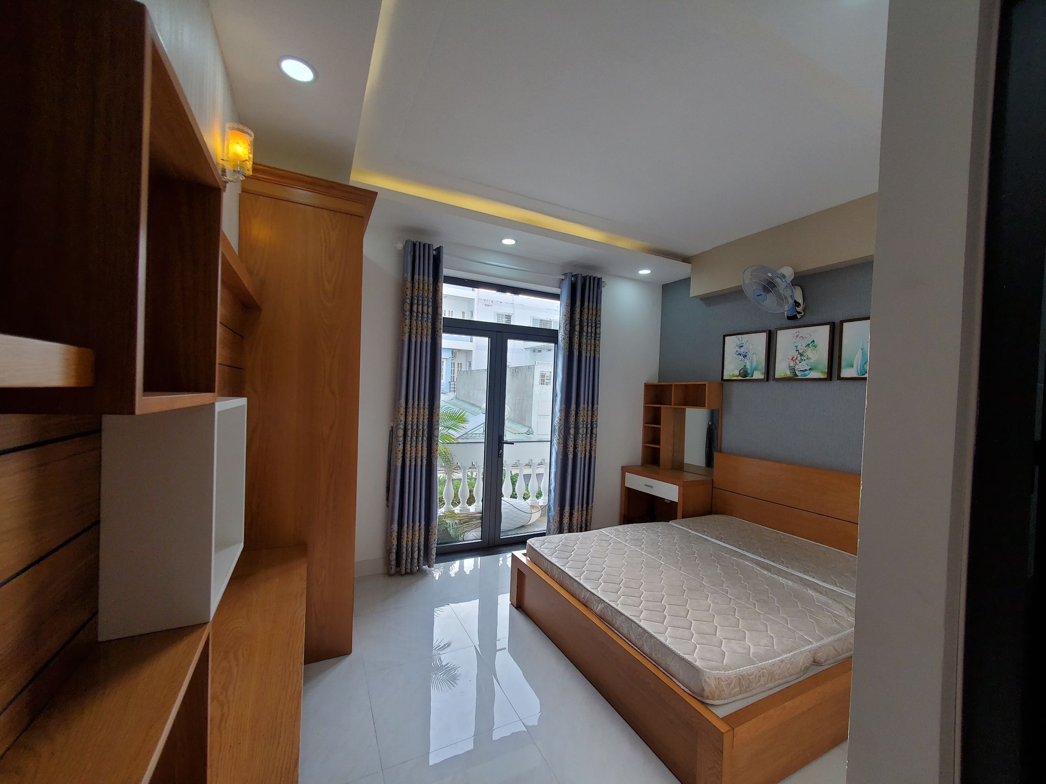 52M2 CHỈ 4 TỶ - 5 TẦNG.